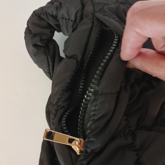 Black Ruched Bag - Picture 7 of 11